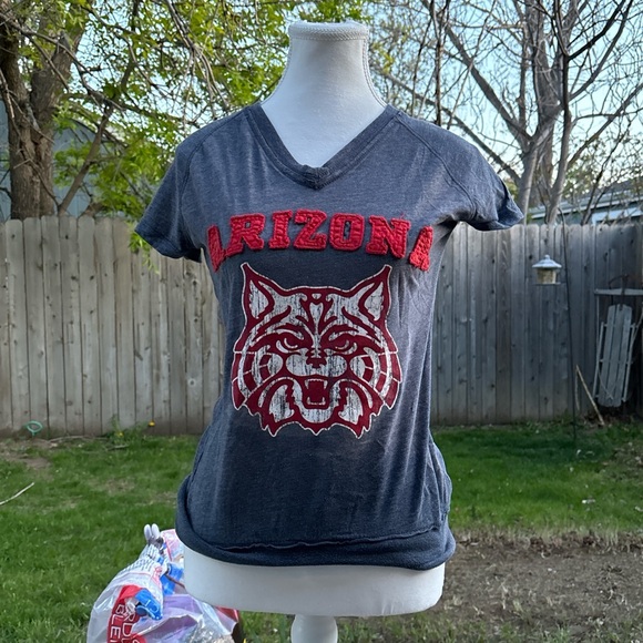 University of Arizona Tee - Picture 1 of 4